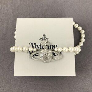 Brand New Vivienne Westwood Pearl Necklace Large in silver-Authentic